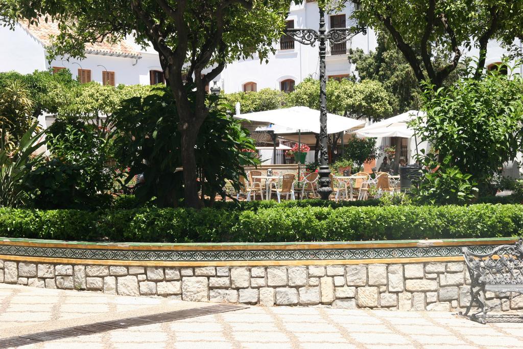 Hostal La Malagueña Estepona Exterior foto