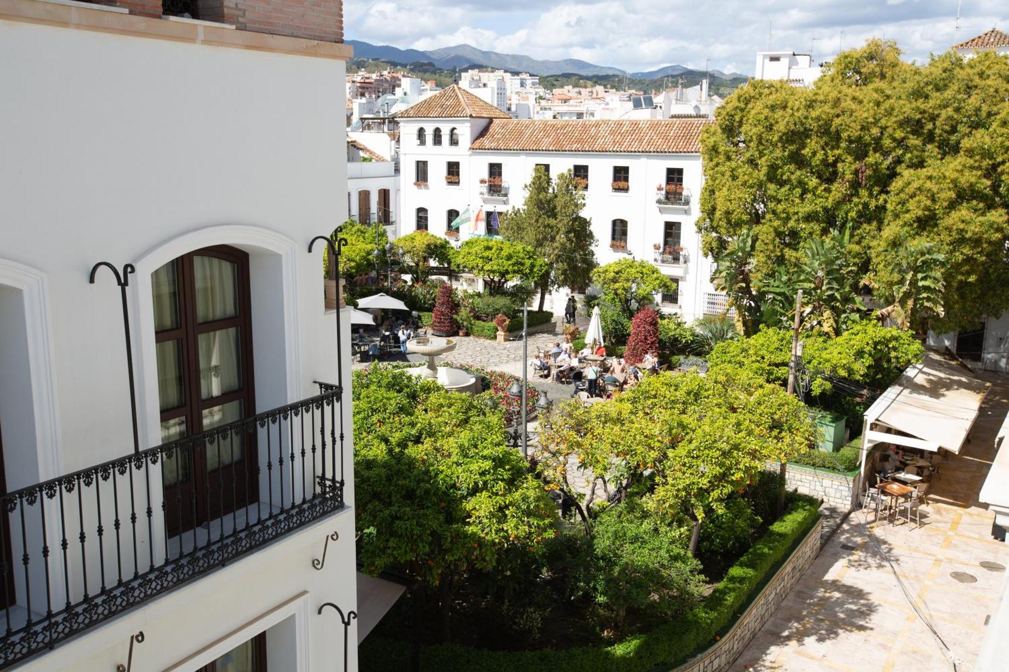 Hostal La Malagueña Estepona Exterior foto